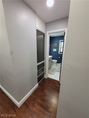 751 Woodstock Road, Akron, OH 44312