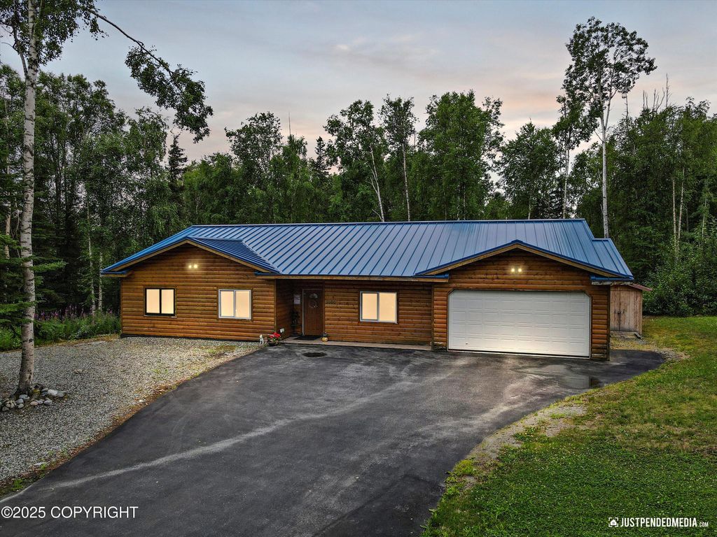 3600 N Fortune Circle, Wasilla, AK 99654