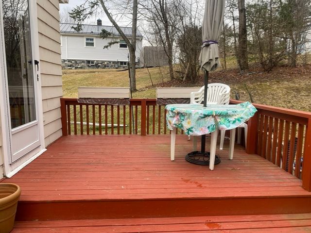 260 Elm St, Walpole, MA 02081