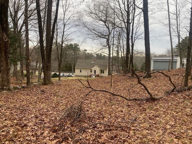 260 Elm St, Walpole, MA 02081