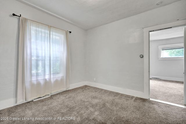 313 N Magnolia Avenue, Lansing, MI 48912