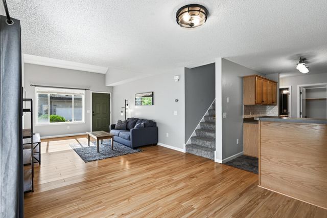 12646 74th Avenue N, Maple Grove, MN 55369