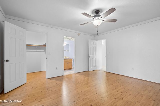 335 W Oak Hills Drive, Oracle, AZ 85623