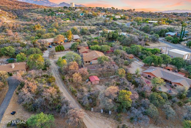 335 W Oak Hills Drive, Oracle, AZ 85623