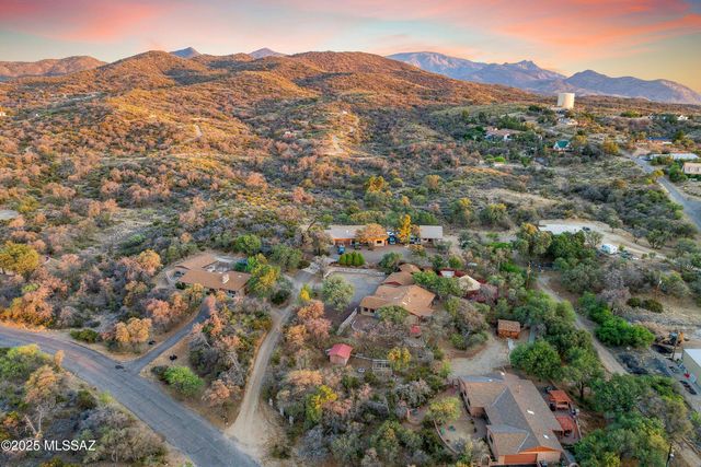 335 W Oak Hills Drive, Oracle, AZ 85623