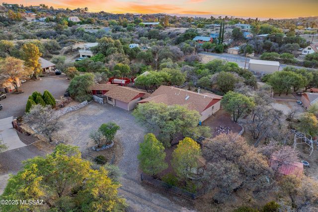 335 W Oak Hills Drive, Oracle, AZ 85623