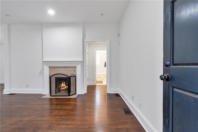 438 Deering NW Road, Atlanta, GA 30309