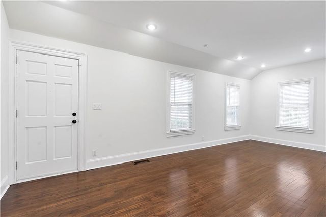 438 Deering NW Road, Atlanta, GA 30309