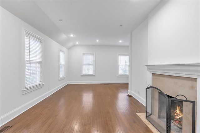 438 Deering NW Road, Atlanta, GA 30309