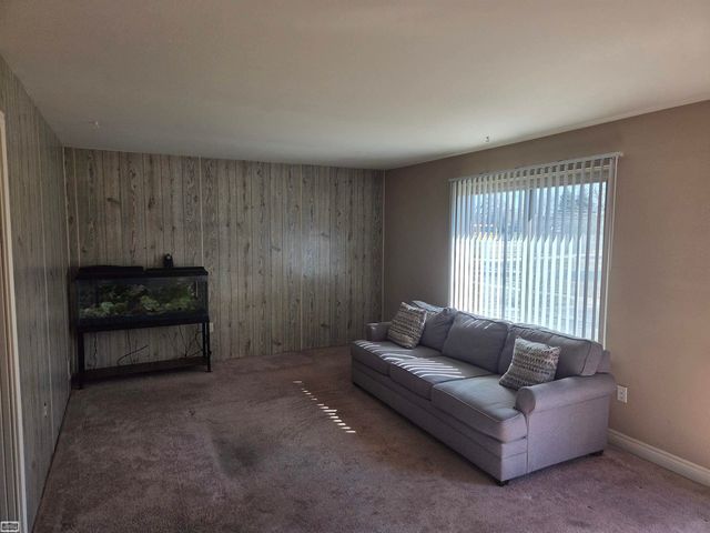 20541 Finley Street, Clinton Twp, MI 48038