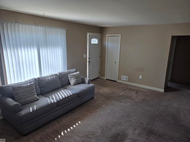 20541 Finley Street, Clinton Twp, MI 48038