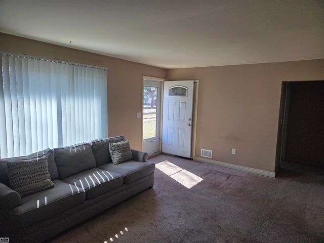 20541 Finley Street, Clinton Twp, MI 48038