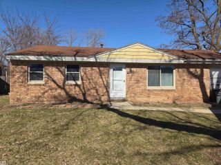 20541 Finley Street, Clinton Twp, MI 48038