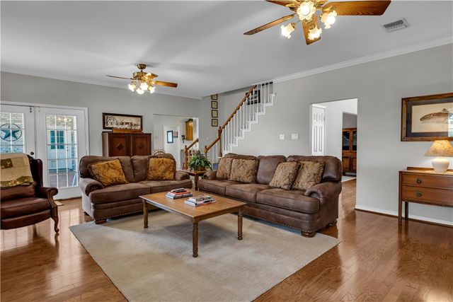 9154 County Road 2226, Taft, TX 78390