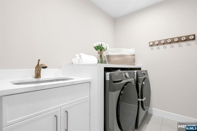 188 Broadway 8, Woodcliff Lake, NJ 07677