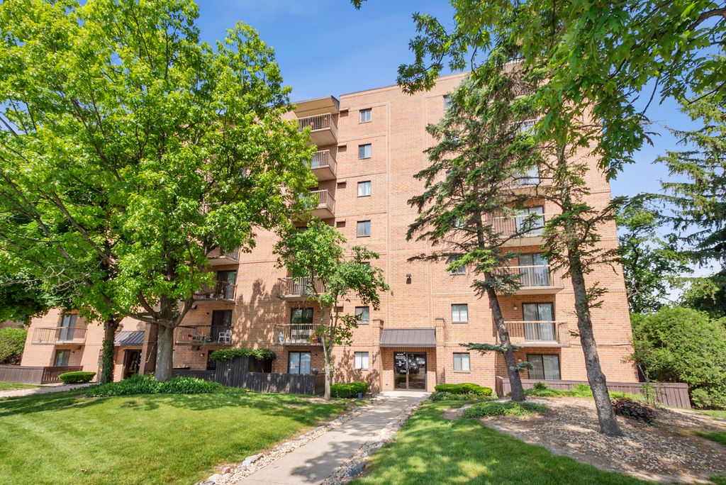 6020 Lake Bluff Drive 502, Tinley Park, IL 60477
