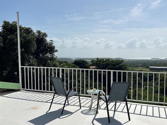 Number 28 DESTINO, Vieques, PR 00765