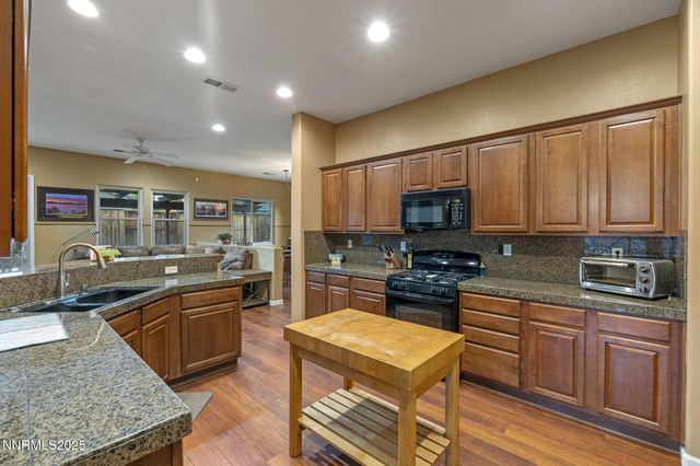 5011 Chevalier Drive, Sparks, NV 89436