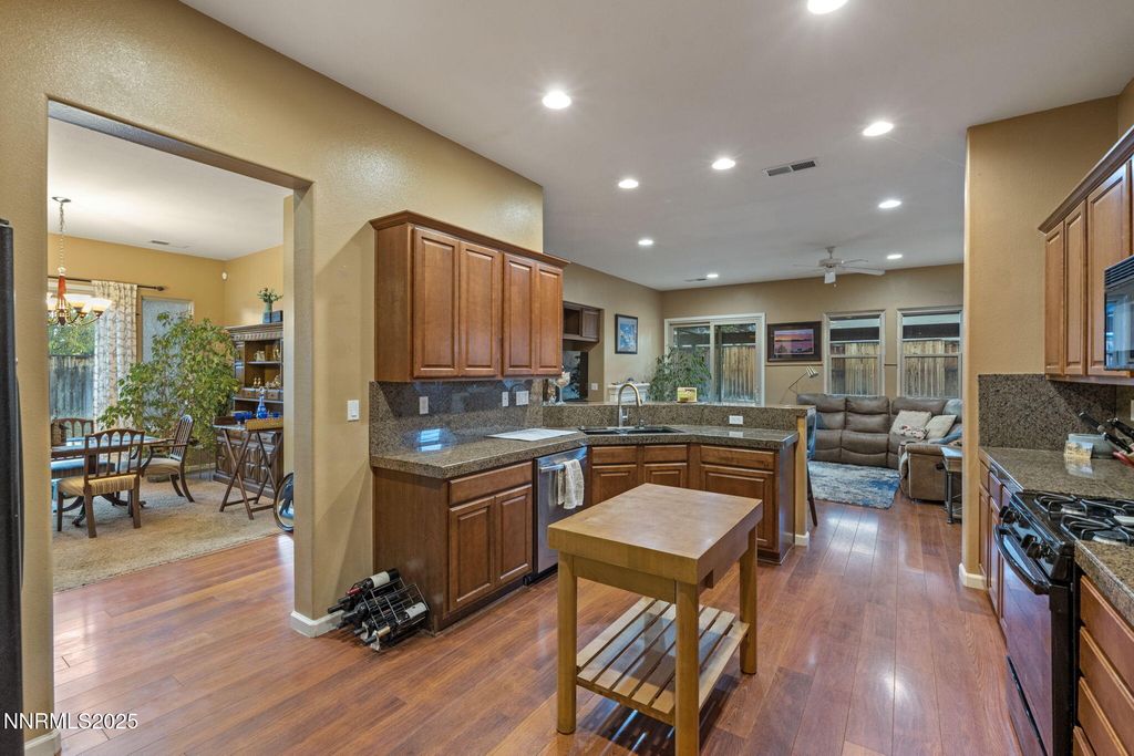 5011 Chevalier Drive, Sparks, NV 89436