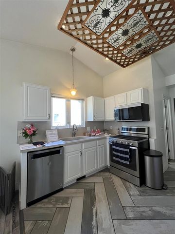 1776 Keegan Court, Wyoming, MI 49519
