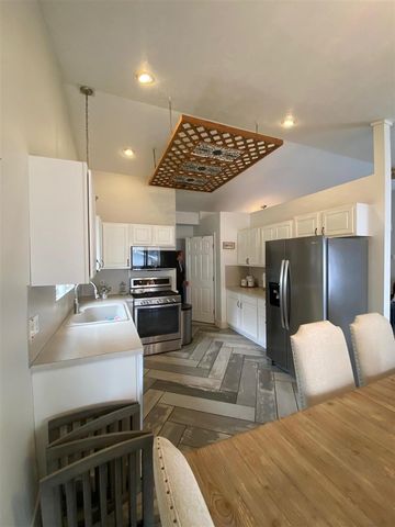 1776 Keegan Court, Wyoming, MI 49519