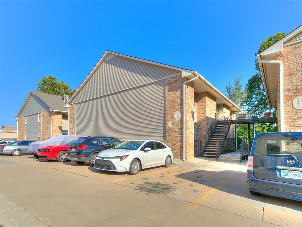 6724 N Meridian Avenue C, Oklahoma City, OK 73116