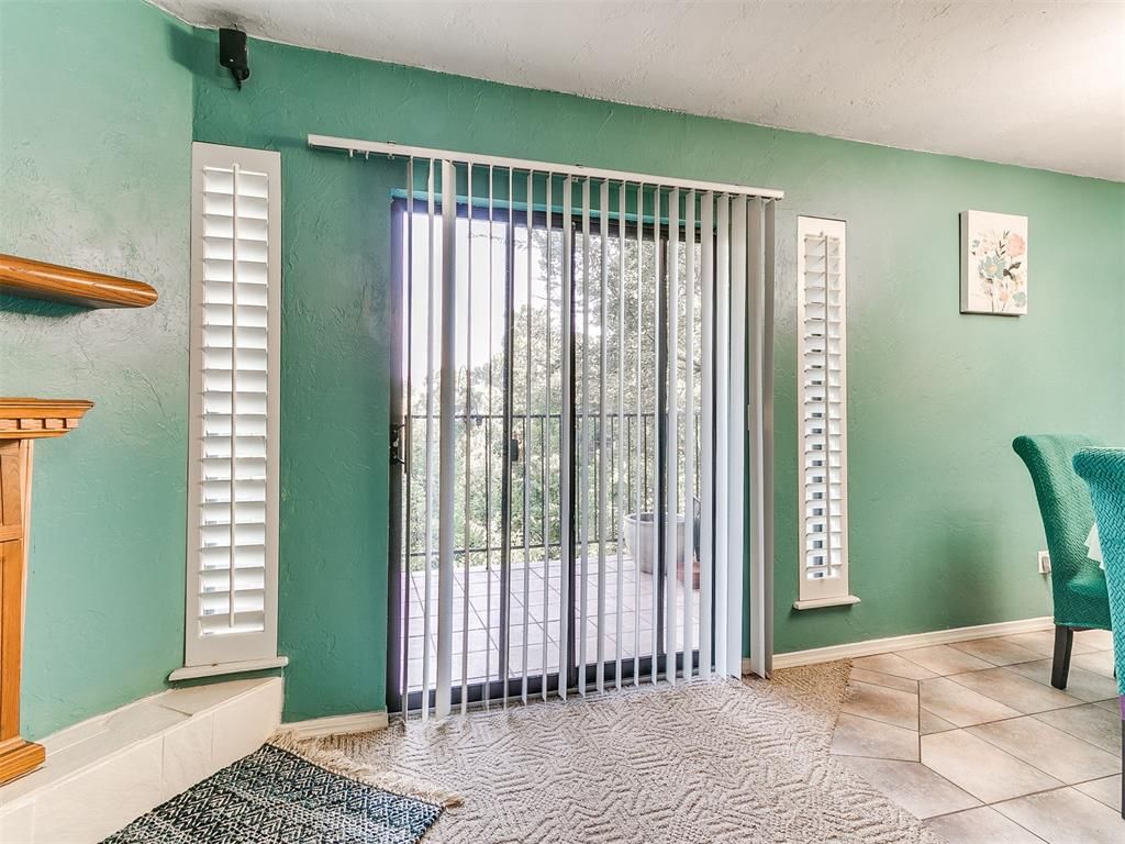 Image 9 of property listing at 6724 N Meridian Avenue C, Oklahoma City, OK 73116