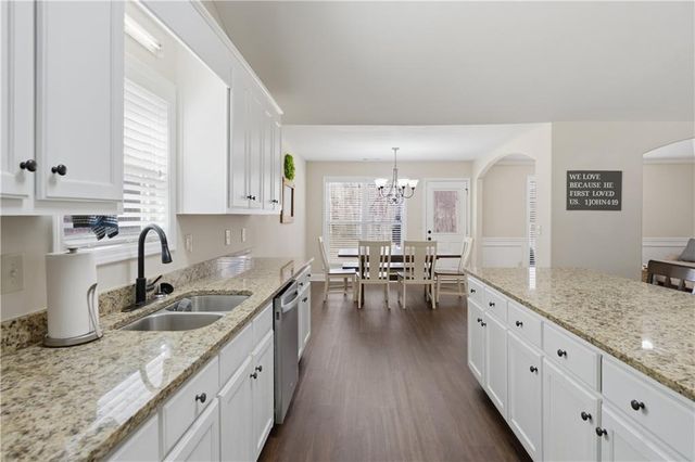 38 Goldshore Way, Statham, GA 30666