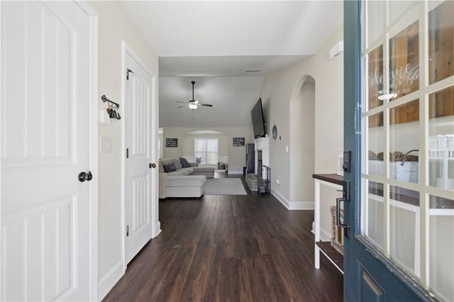 38 Goldshore Way, Statham, GA 30666