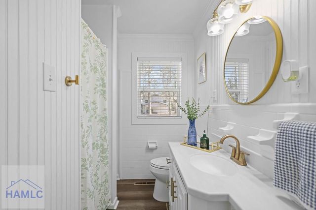 548 S 5th Street, Jesup, GA 31545