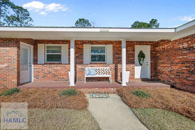 548 S 5th Street, Jesup, GA 31545