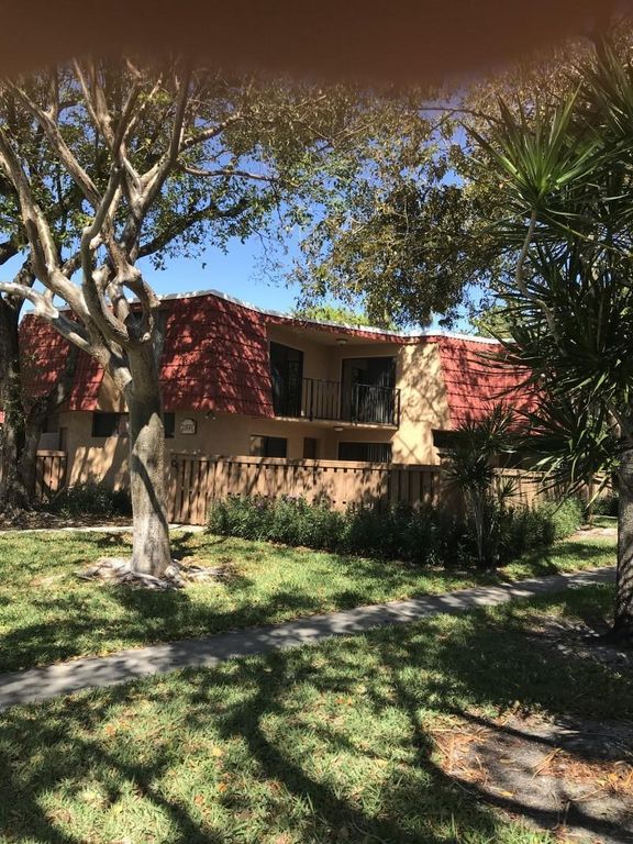 8123 Severn Drive C, Boca Raton, FL 33433