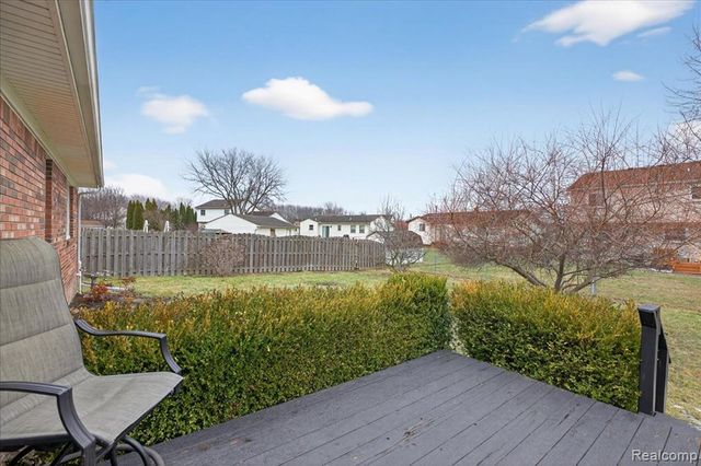 28720 Bingham Drive, Chesterfield, MI 48047