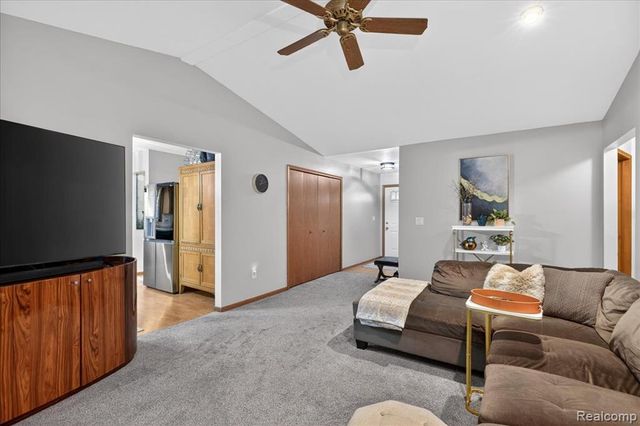 28720 Bingham Drive, Chesterfield, MI 48047
