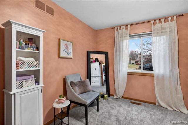 28720 Bingham Drive, Chesterfield, MI 48047