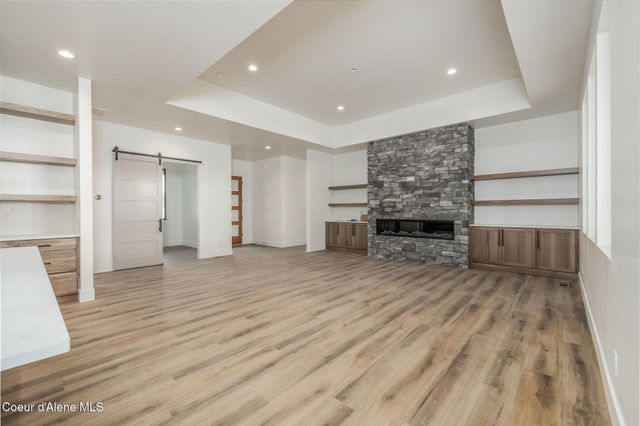 8118 W Ferguson LN, Rathdrum, ID 83858