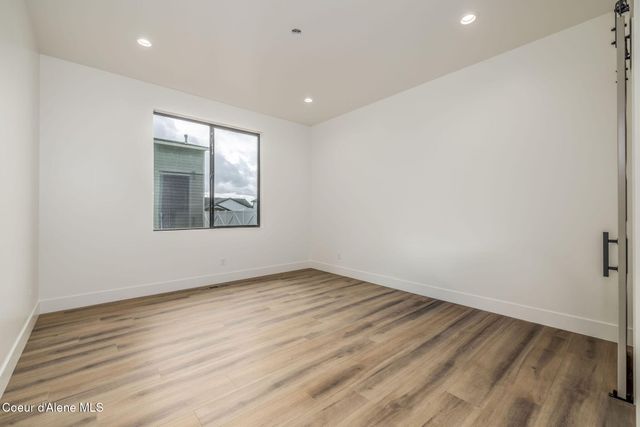 8118 W Ferguson LN, Rathdrum, ID 83858