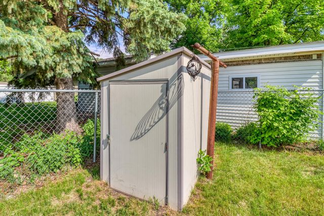 2313 9th Street S, Fargo, ND 58103