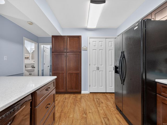 6722 Embers Court, Fort Wayne, IN 46815