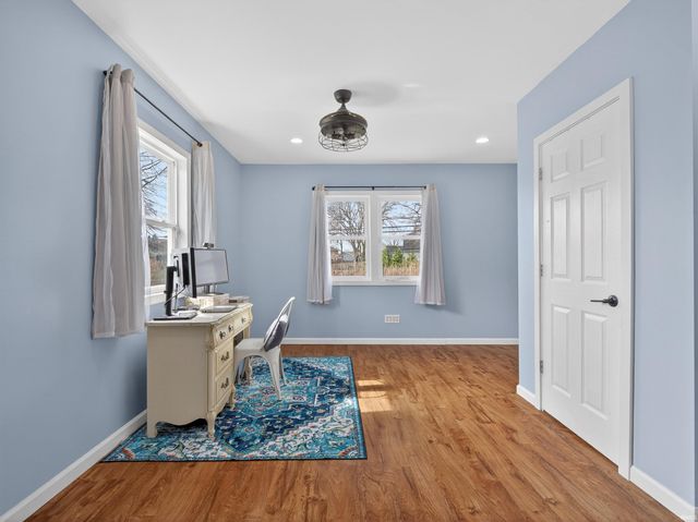 6722 Embers Court, Fort Wayne, IN 46815