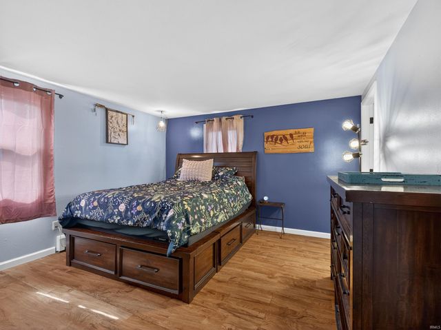 6722 Embers Court, Fort Wayne, IN 46815