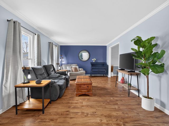 6722 Embers Court, Fort Wayne, IN 46815