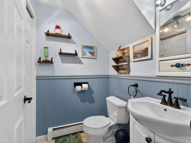 6722 Embers Court, Fort Wayne, IN 46815