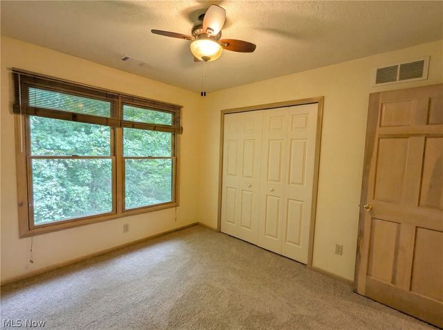 7550 James Drive, North Royalton, OH 44133
