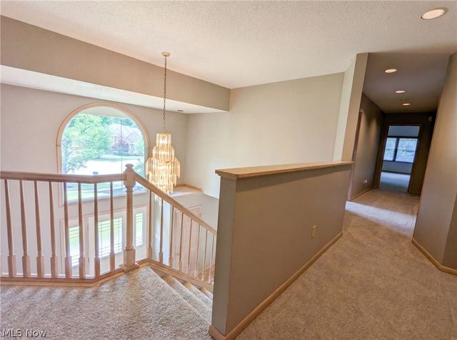 7550 James Drive, North Royalton, OH 44133