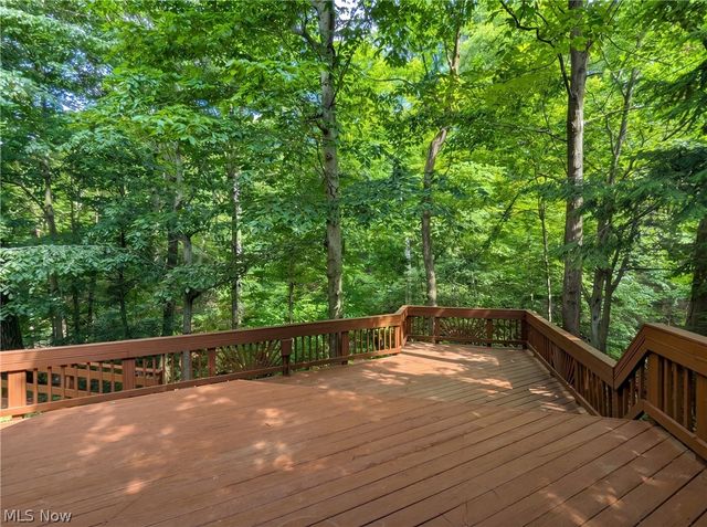 7550 James Drive, North Royalton, OH 44133