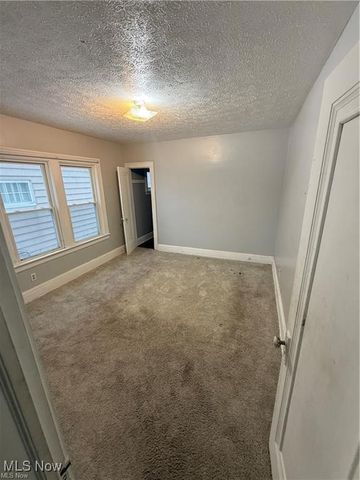 10717 Park Heights Avenue 2, Garfield Heights, OH 44125