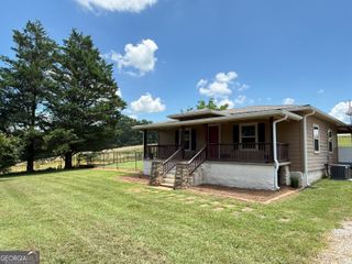 1092 May White Road, Cleveland, GA 30528
