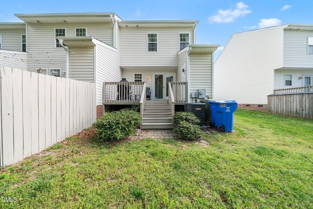 1914 Stroll Circle, Fuquay Varina, NC 27526