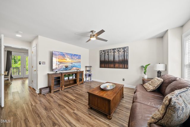 1914 Stroll Circle, Fuquay Varina, NC 27526